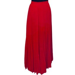 NWTs Bebe XS Red Pleated Skirt